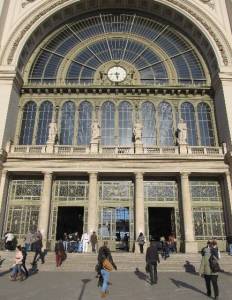 The Railway Passenger Stations of Europe