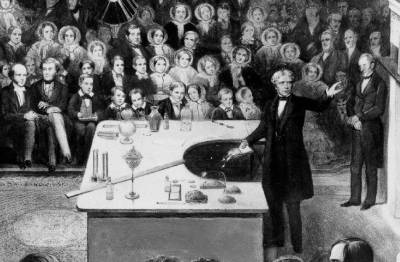 Michael Faraday lecturing at the Rotal Institutuin
